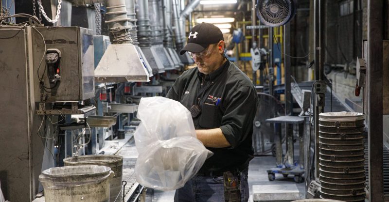 dewitz-american-phoenix-5923 employee 5923